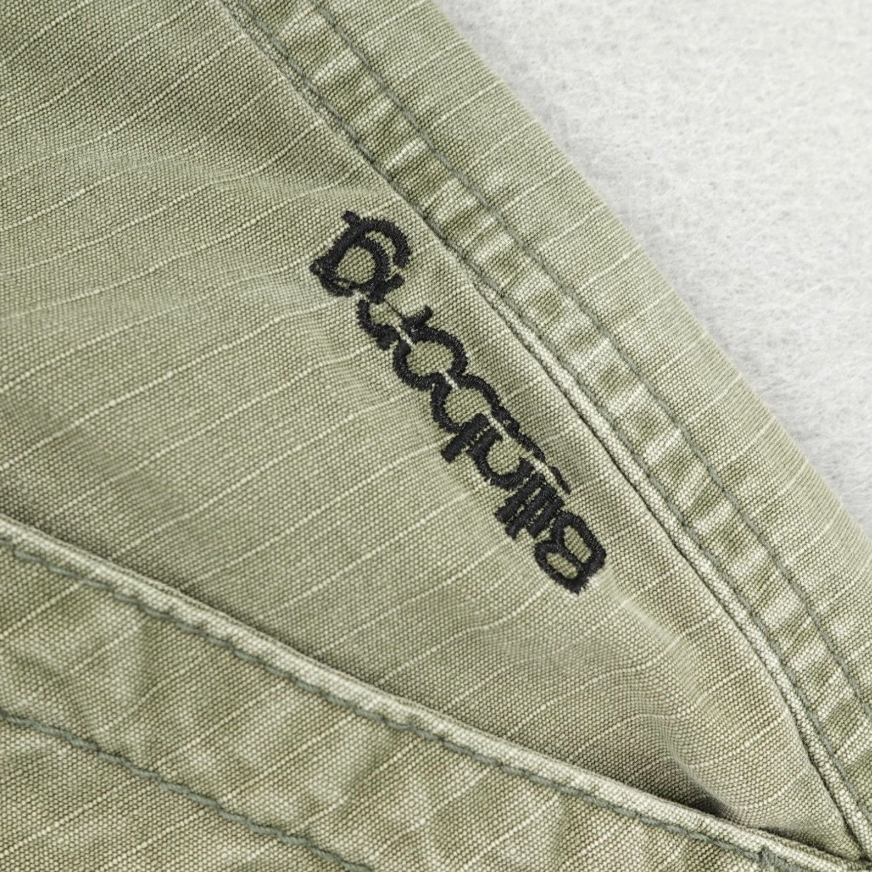 Billabong VINTAGE Billabong Cargo Shorts Men 38 Green Ripstop Casual Skate Baggy Y2K Size US 38 / EU 54 - 5 Thumbnail