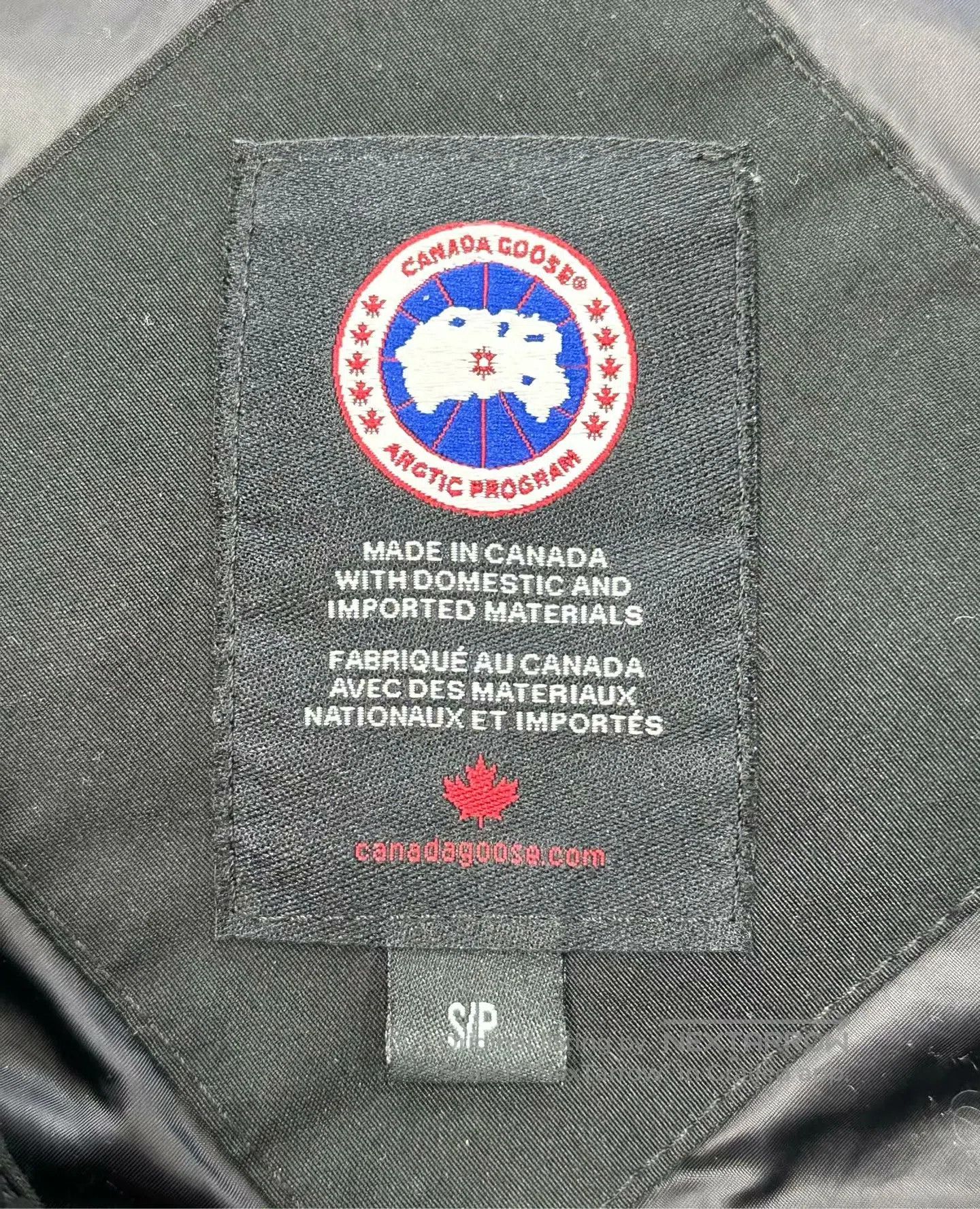 Canada Goose Canada Goose Black Logo Embroidered Zip-up Hooded Down Jac Size US S / EU 44-46 / 1 - 4 Thumbnail