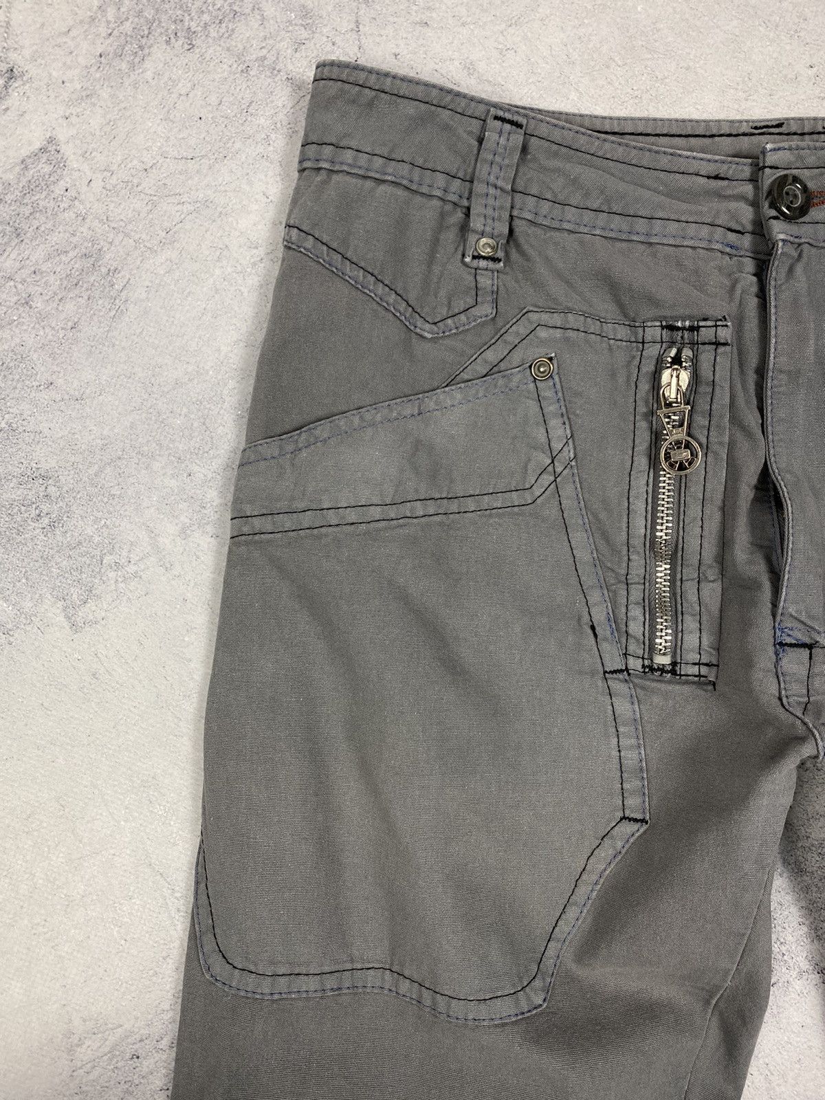 Diesel Diesel Men’s Utility Multi Pocket Avant-Garde Cargo Pants Size US 29 - 5 Thumbnail