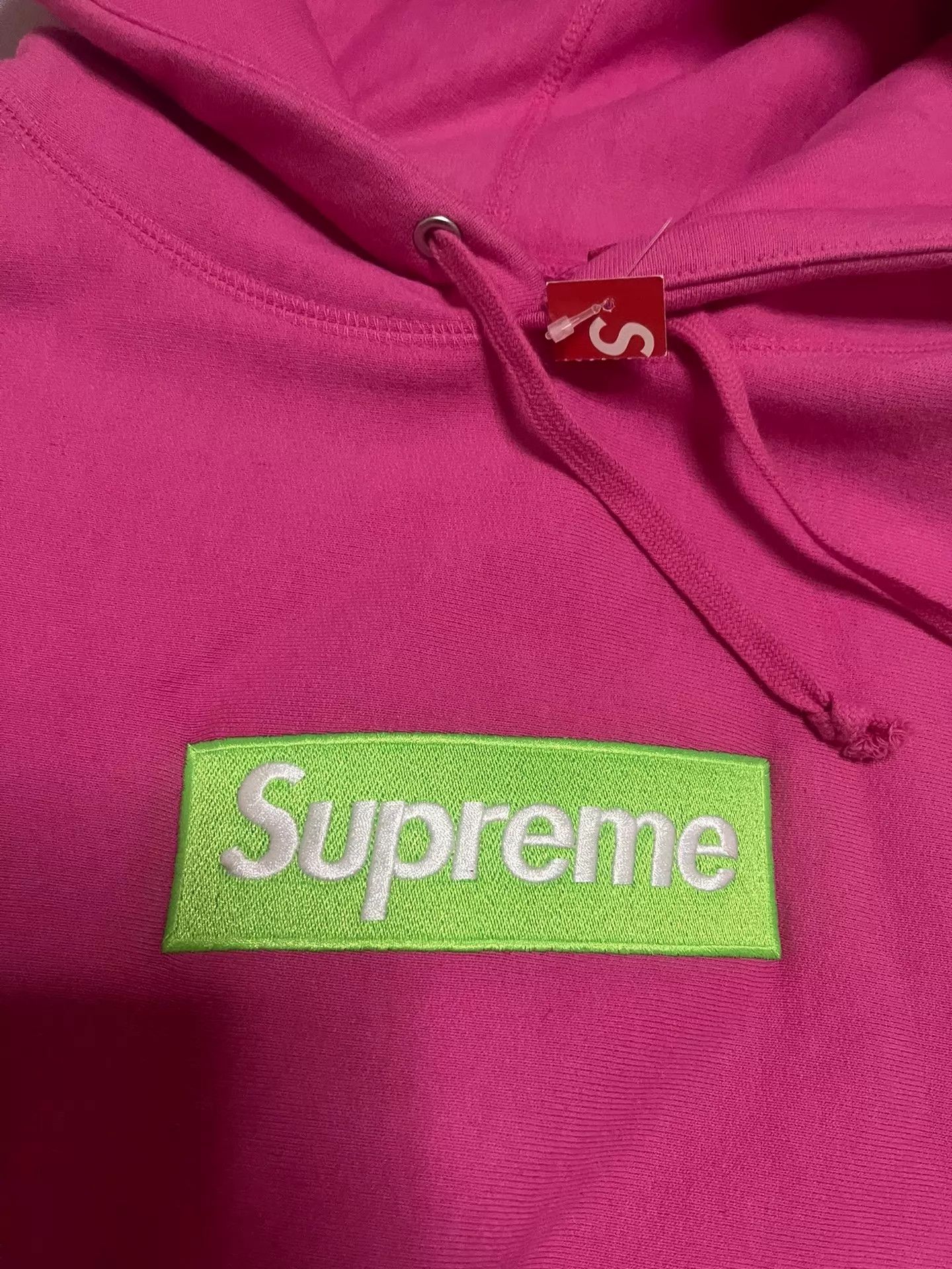 Supreme Supreme FW17 Pink & Green Pink Box Logo Hoodie M/L Size US M / EU 48-50 / 2 - 3 Thumbnail