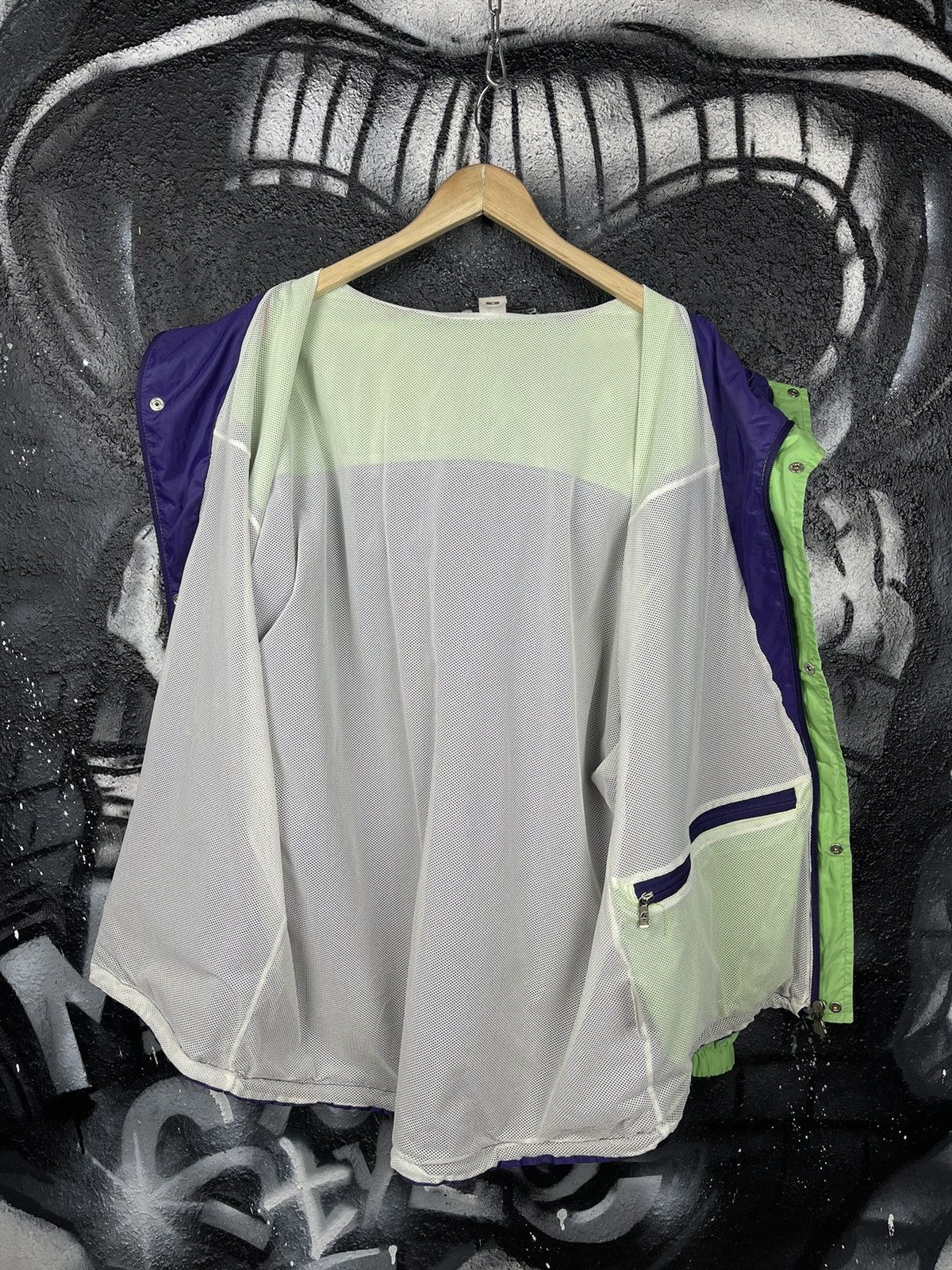 K-Way Vintage K-Way 2000 Packable Windbreaker Jacket Men’s Size M Size US M / EU 48-50 / 2 - 10 Thumbnail
