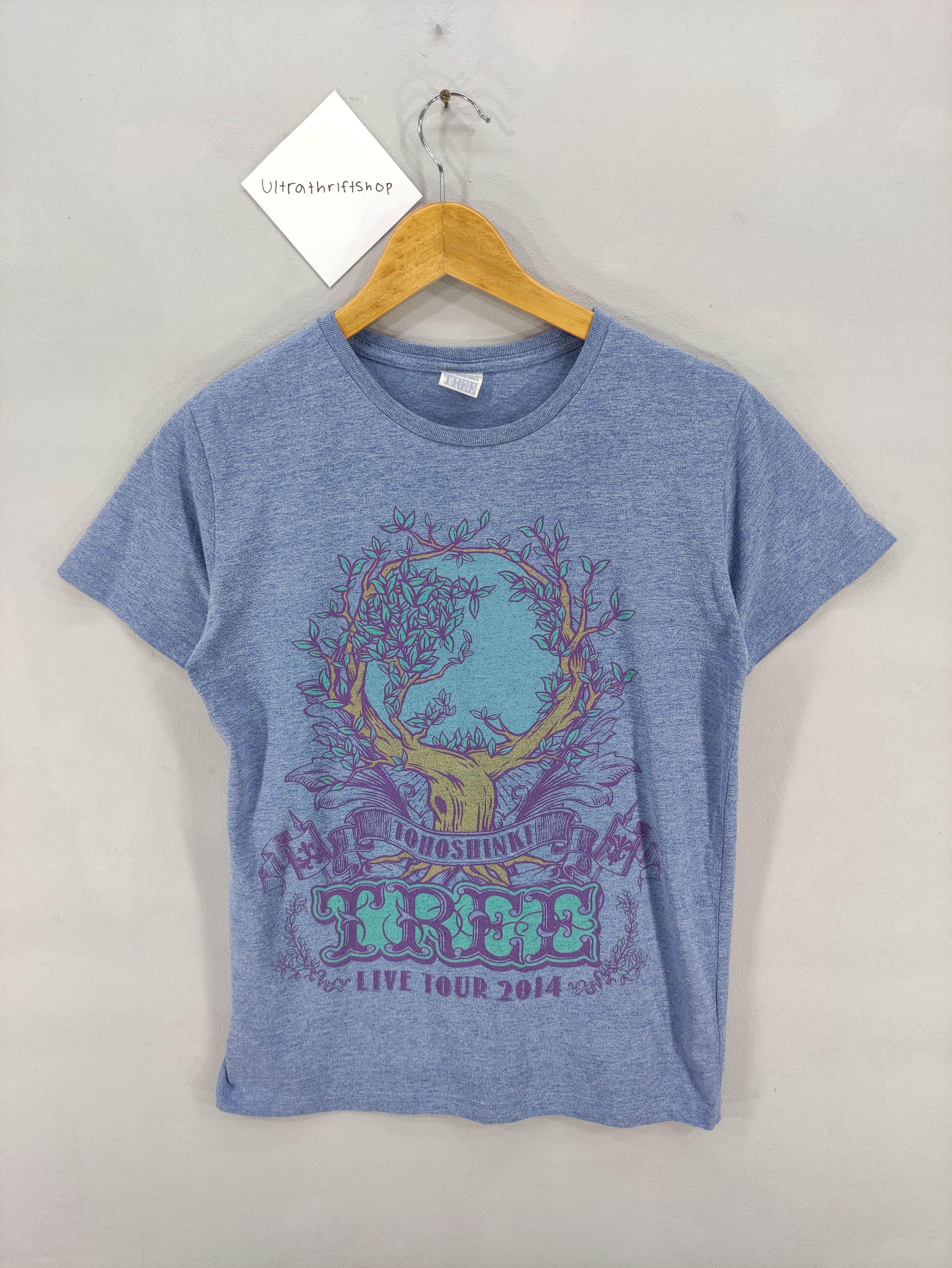 Band Tees Vintage Japanes Band Tohoshinki Tour Tee Tshirtt Size US S / EU 44-46 / 1 - 1 Thumbnail