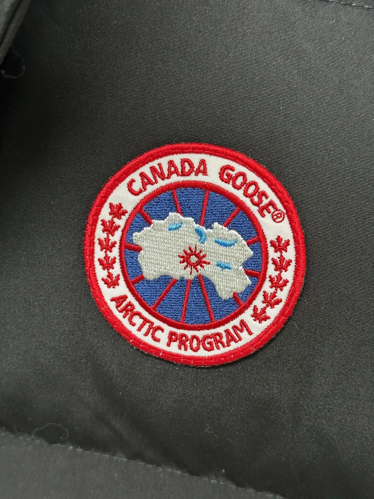 Other Canada Goose 2703M Goose down body-warmer vest, size XXL Size US XXL / EU 58 / 5 - 7 Thumbnail