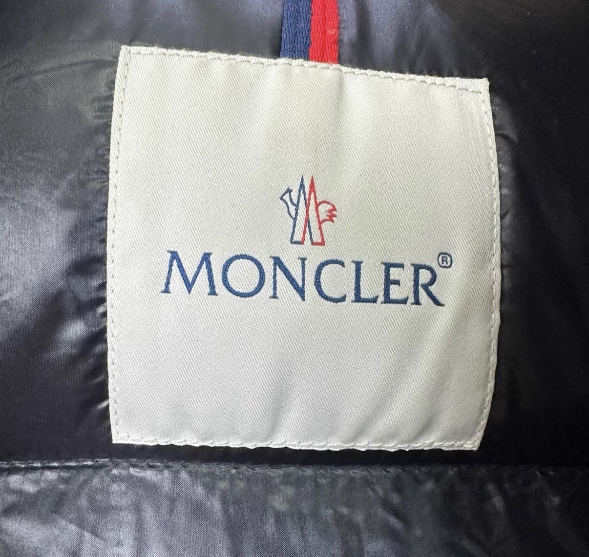 Moncler Moncler Black Shiny Shoulder Pocket Logo Down Jacket K12 Size US XS / EU 42 / 0 - 4 Thumbnail