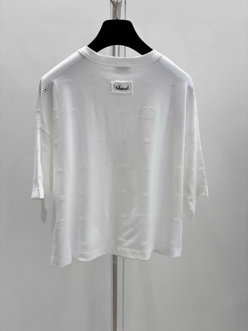 Chanel Chanel Spring and Summer Preview Series White Hollow Flowe Size M / US 6-8 / IT 42-44 - 2 Thumbnail