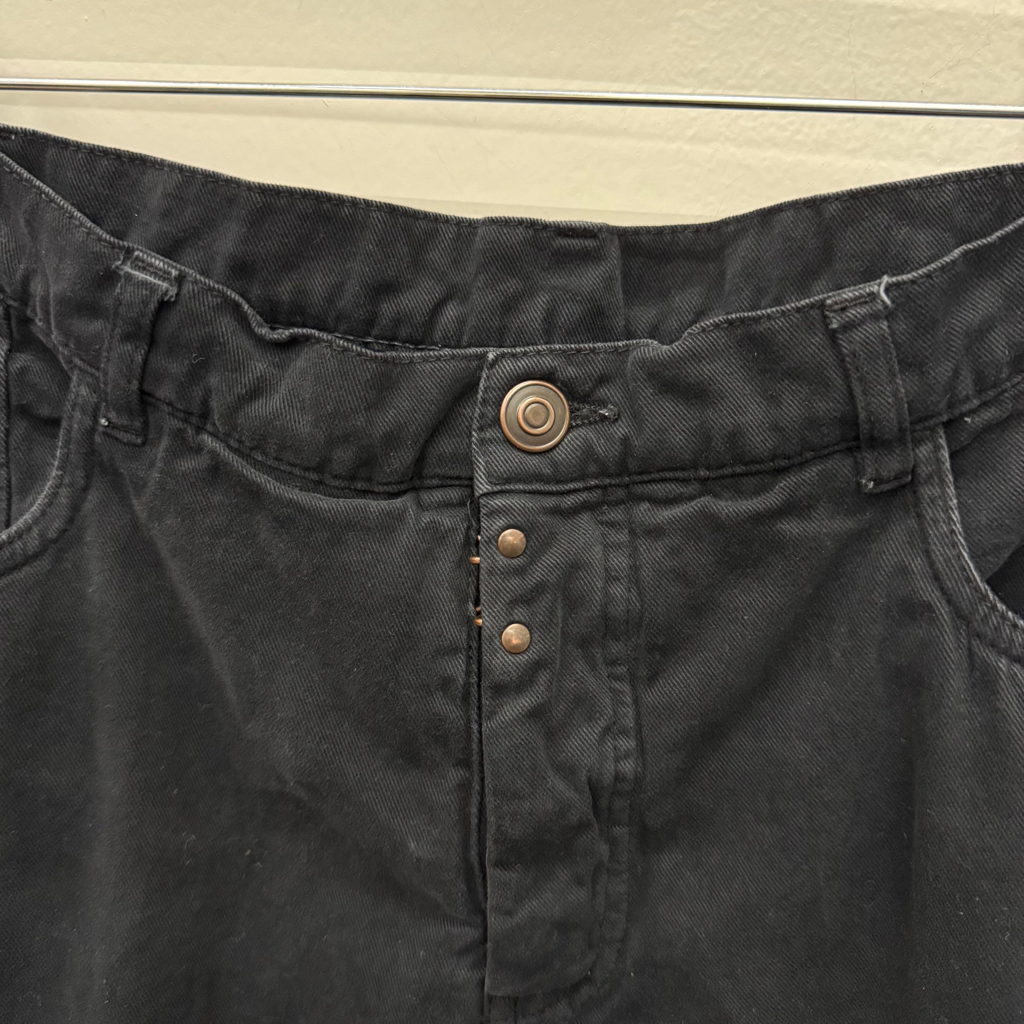 Maison Margiela Maison Margiela Black Denim Slim Jeans - Size 34 Size US 34 / EU 50 - 7 Thumbnail