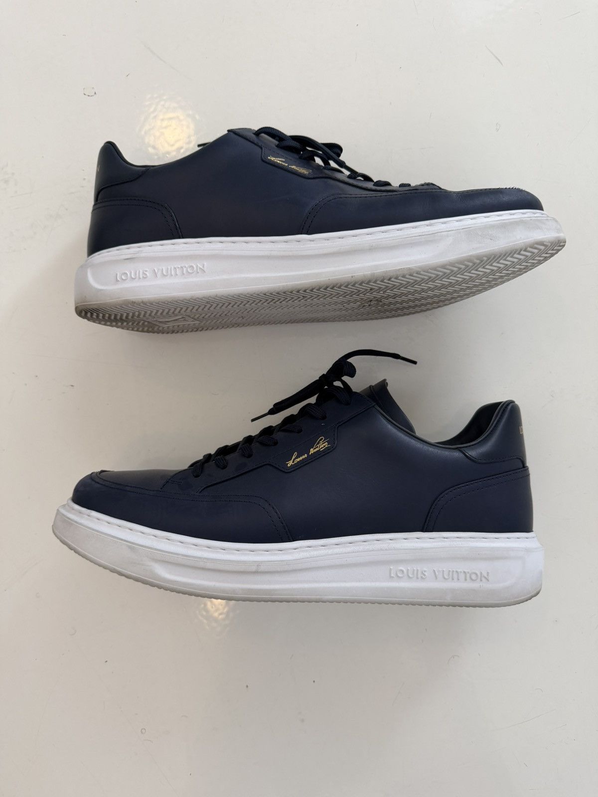 Louis Vuitton Louis Vuitton Beverly Hills Sneaker Size US 11.5 / EU 44-45 - 1 Thumbnail