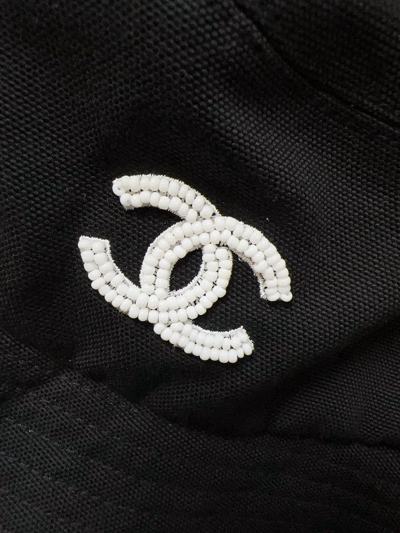 Chanel Chanel SizeM 23p popular black fisherman's hat Size ONE SIZE - 4 Thumbnail