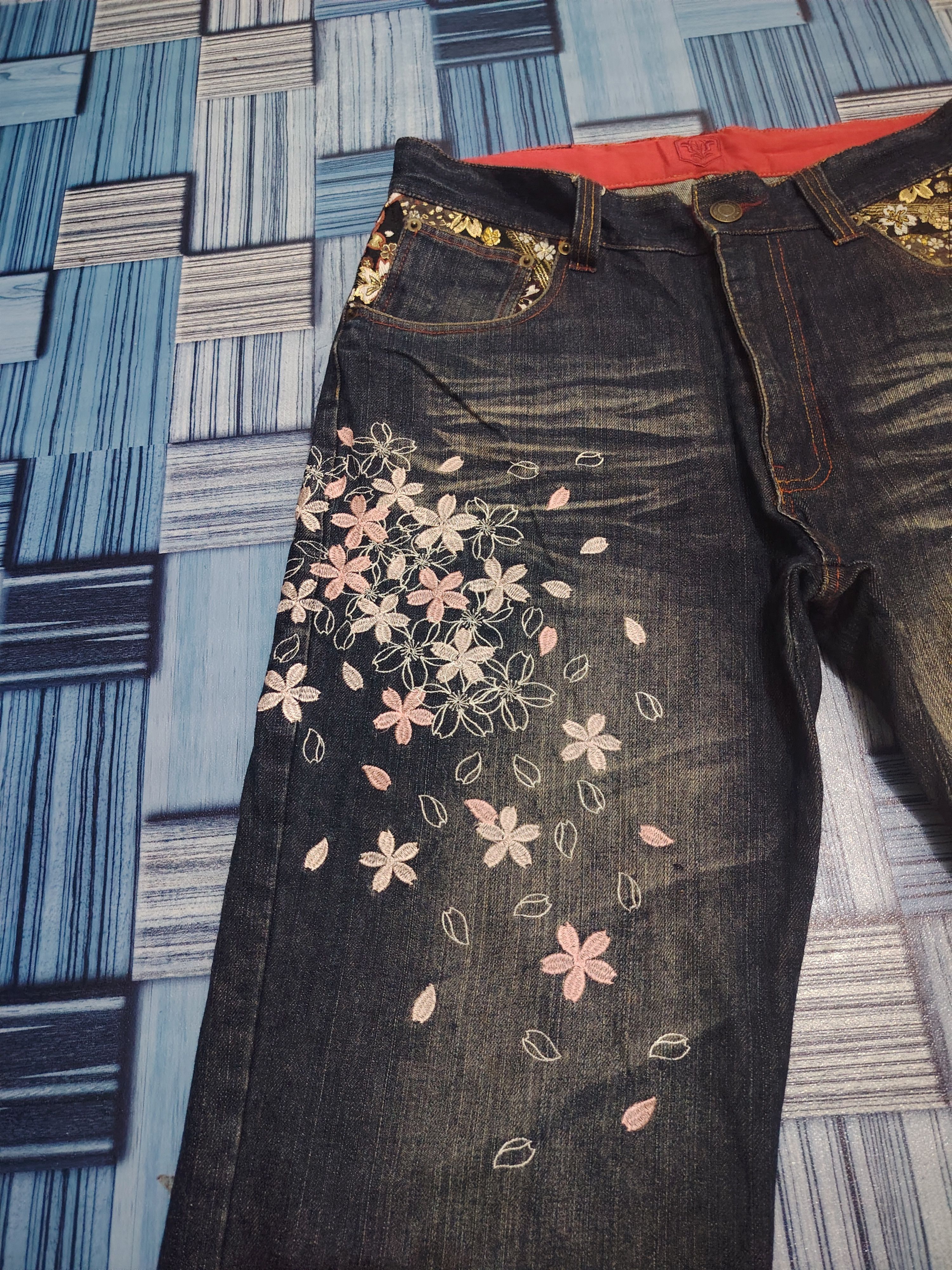 Karakuri Tamashii The Japanese Tradition Karakuri Style Embroidered Jeans Size US 32 / EU 48 - 5 Thumbnail