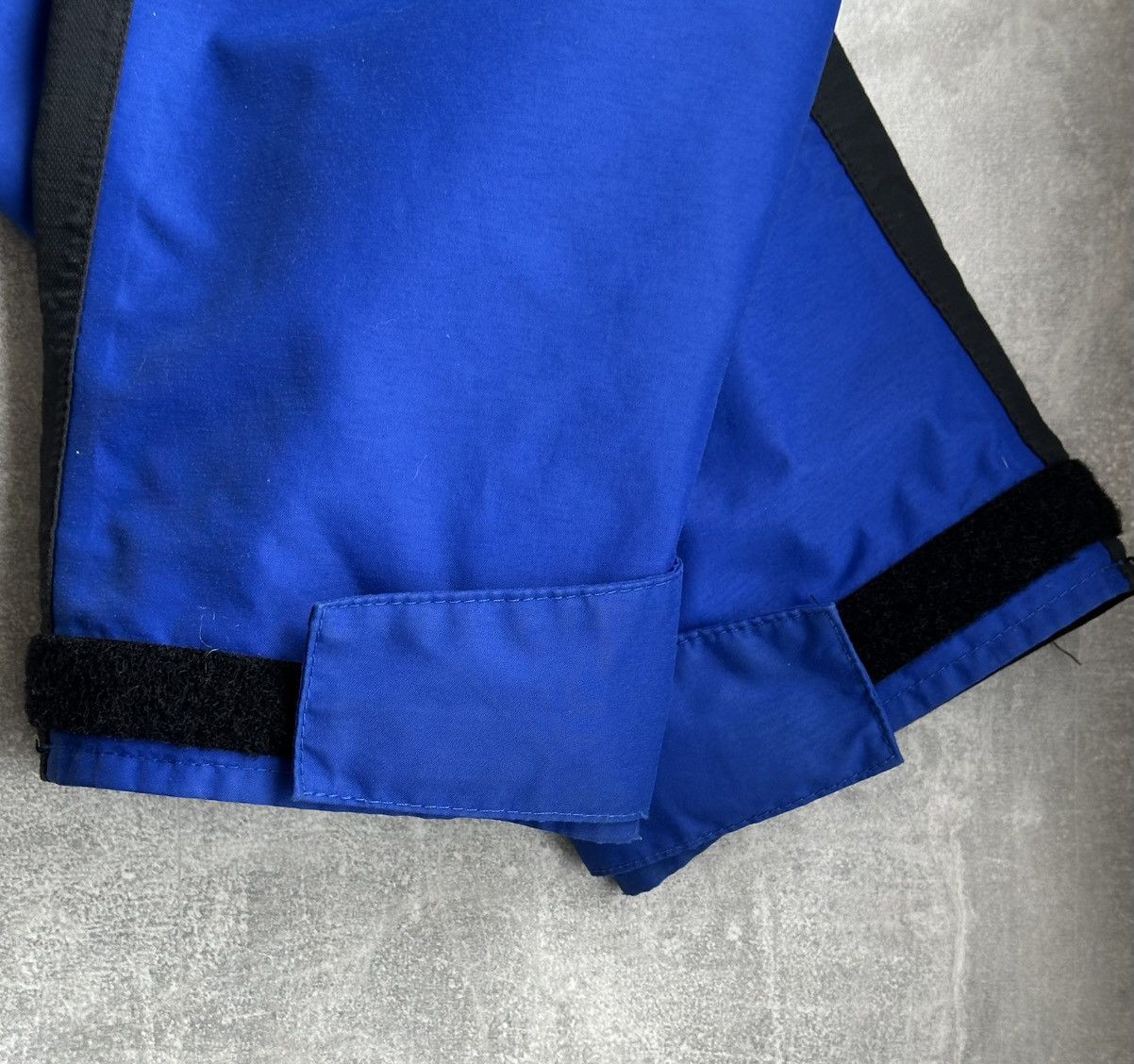 Berghaus Berghaus Mera Peak Goretex Waterproof Outdoor Jacket Size L Size US L / EU 52-54 / 3 - 13 Thumbnail