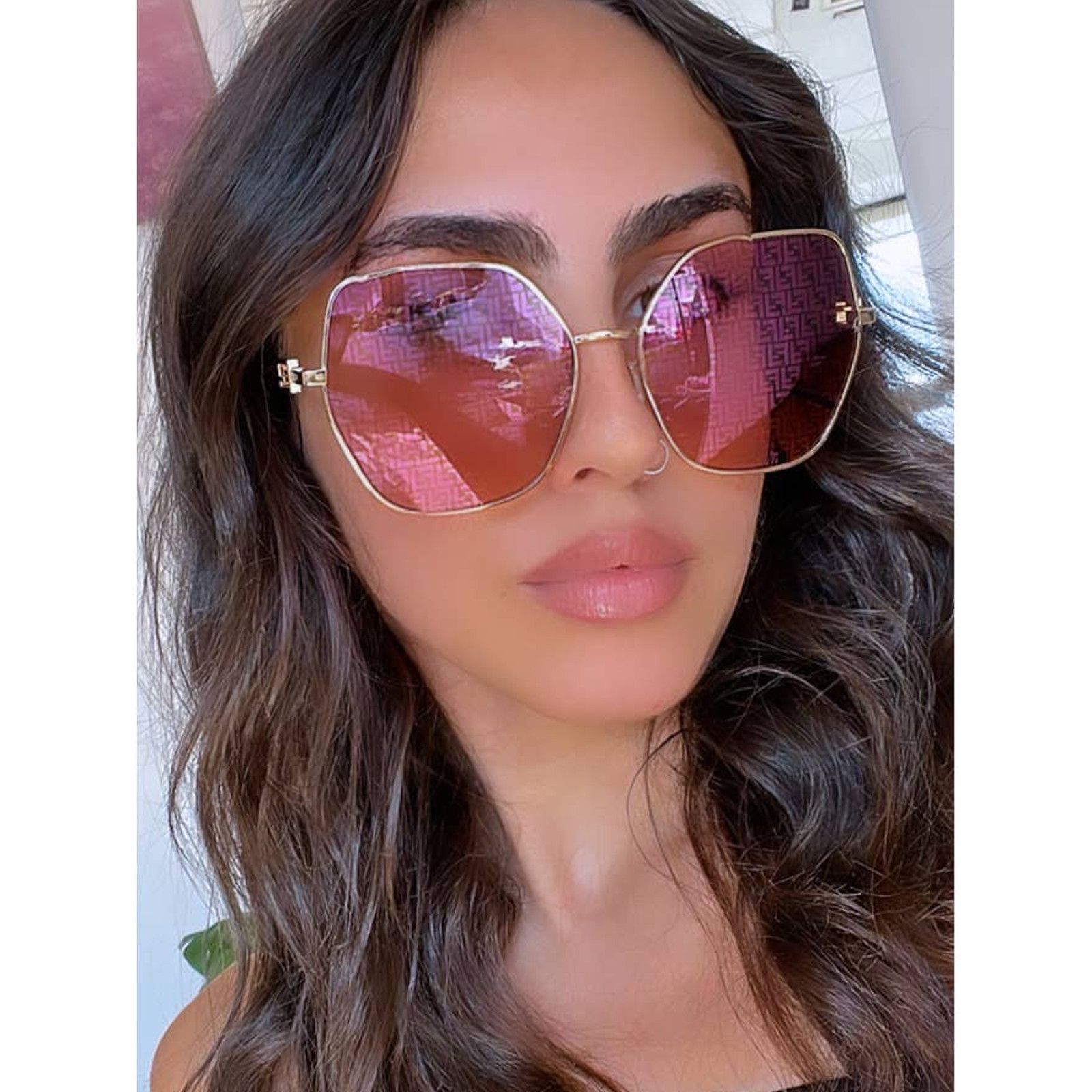Fendi FE40033U Sunglasses Amazon.com: FENDI Smoke Butterfly Ladies Sunglasses FE40033U  main image 2