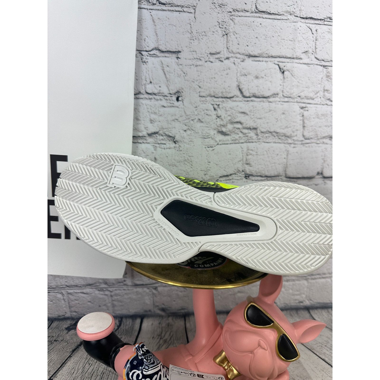 Wilson Wilson Hurakn Pro Padel Mens 8.5 Volt Tennis Pickleball Shoe Size US 9 / EU 42 - 7 Thumbnail