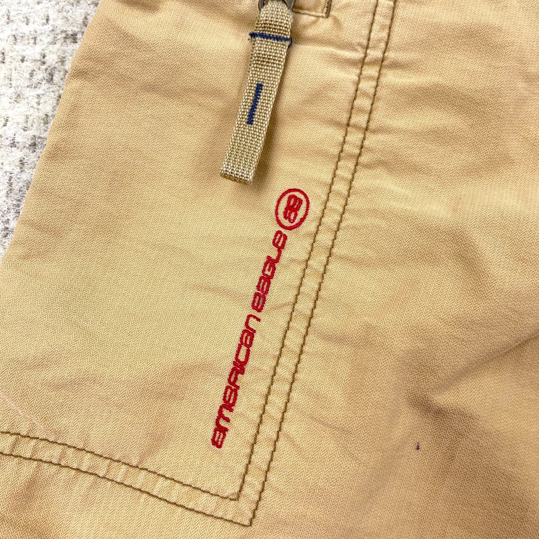 American Eagle Outfitters Vintage Y2K American Eagle Cargo Shorts Men 34 Tan Khaki Tan Baggy Skate Belted Size US 34 / EU 50 - 6 Thumbnail