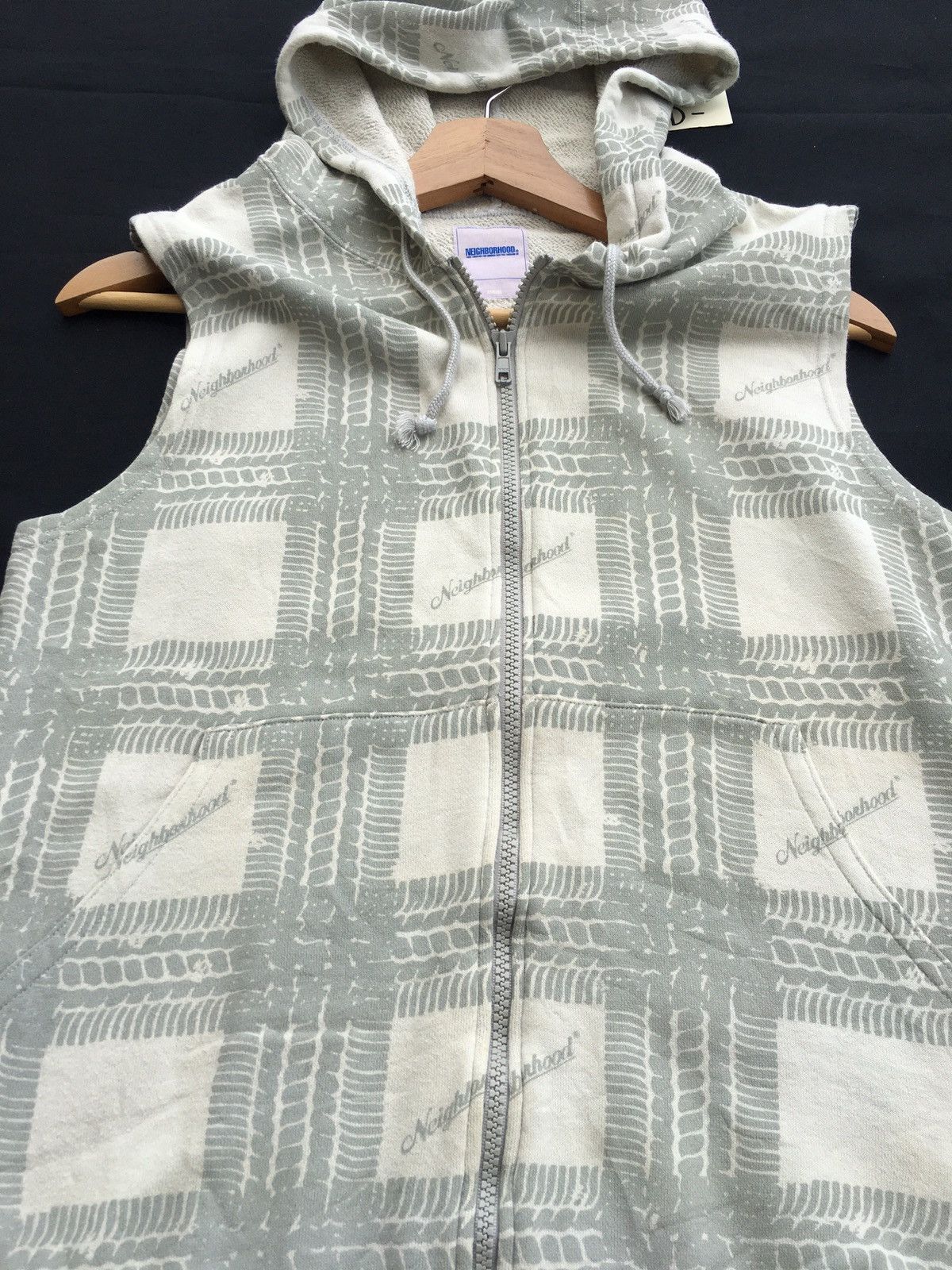 Neighborhood Rare SS2002 Neighborhood Sleeveless Hoodie Shinsuke Takizawa Size US S / EU 44-46 / 1 - 7 Thumbnail