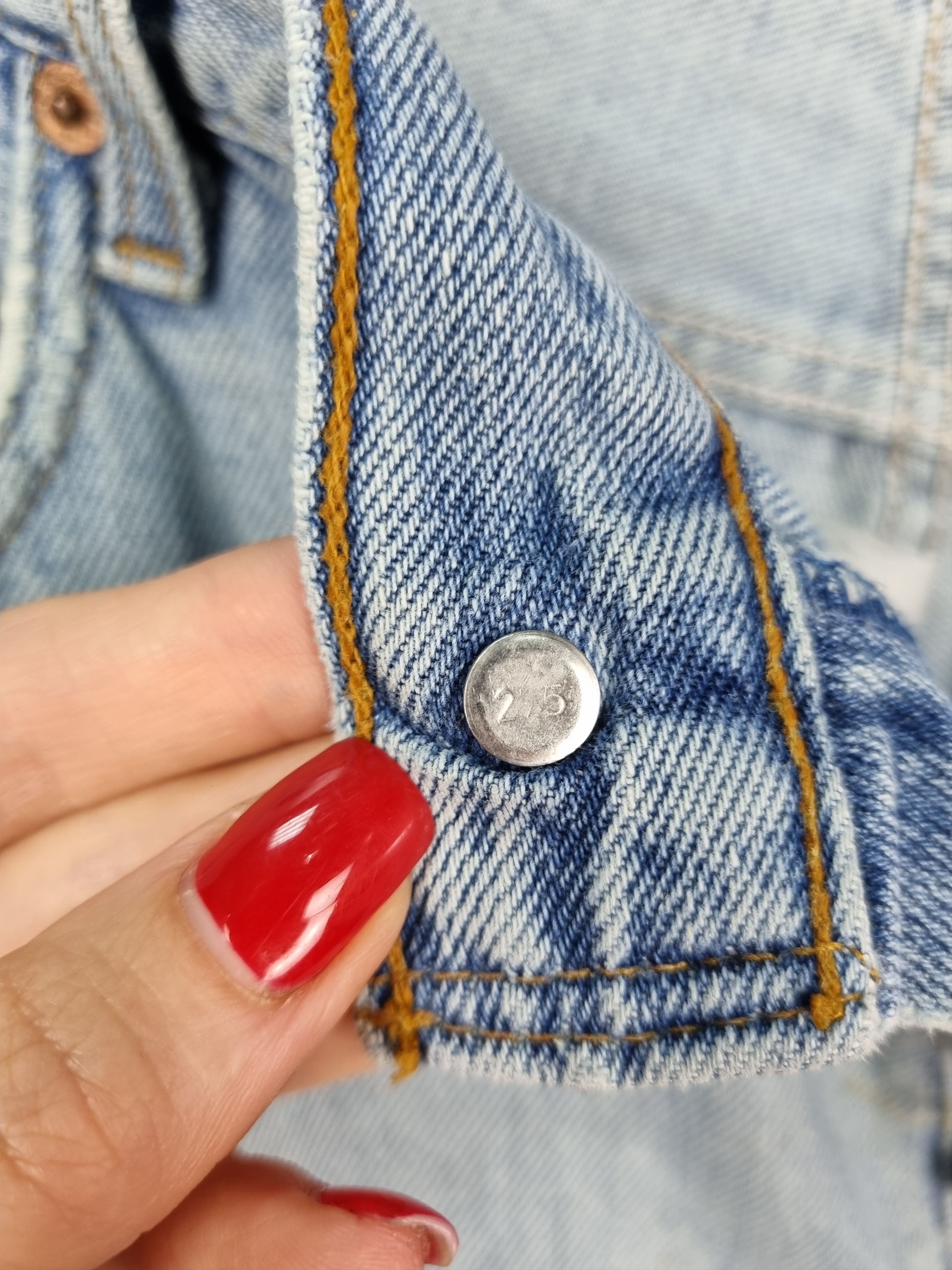 Levi's × Levi's Vintage Clothing × Vintage 1994 Vintage LEVIS 501 Dirty Distressed Jeans made in France Size US 33 - 11 Thumbnail