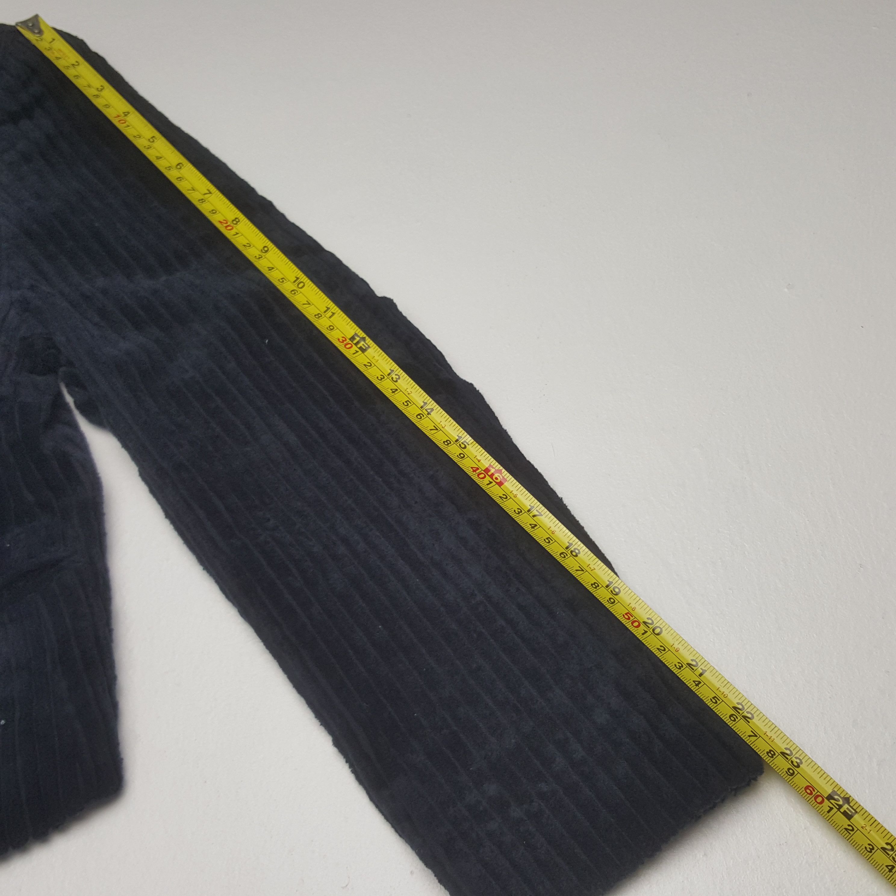 Issey Miyake Vintage Issey Miyake Japanese Velvet Jacket C303N16 Size S / US 4 / IT 40 - 8 Thumbnail