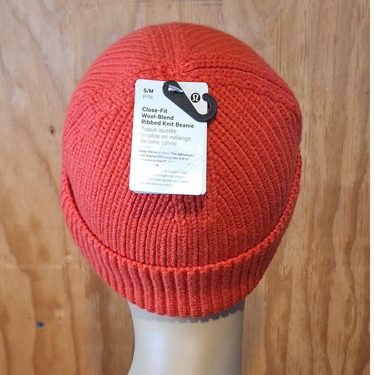 lululemon athletica Coral Knit Pom-Pom Beanie New Lululemon Womens Cable-Knit Pom-Pom | Mercari main image 3
