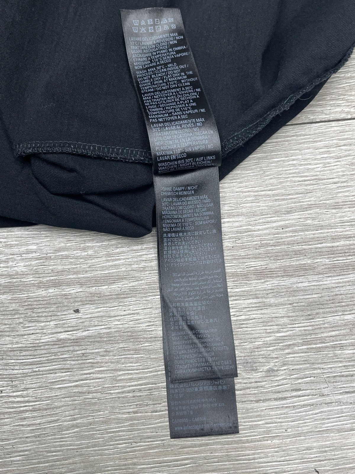 Balenciaga Balenciaga Black Cotton Oversized Tape Logo Tee Size US M / EU 48-50 / 2 - 9 Thumbnail