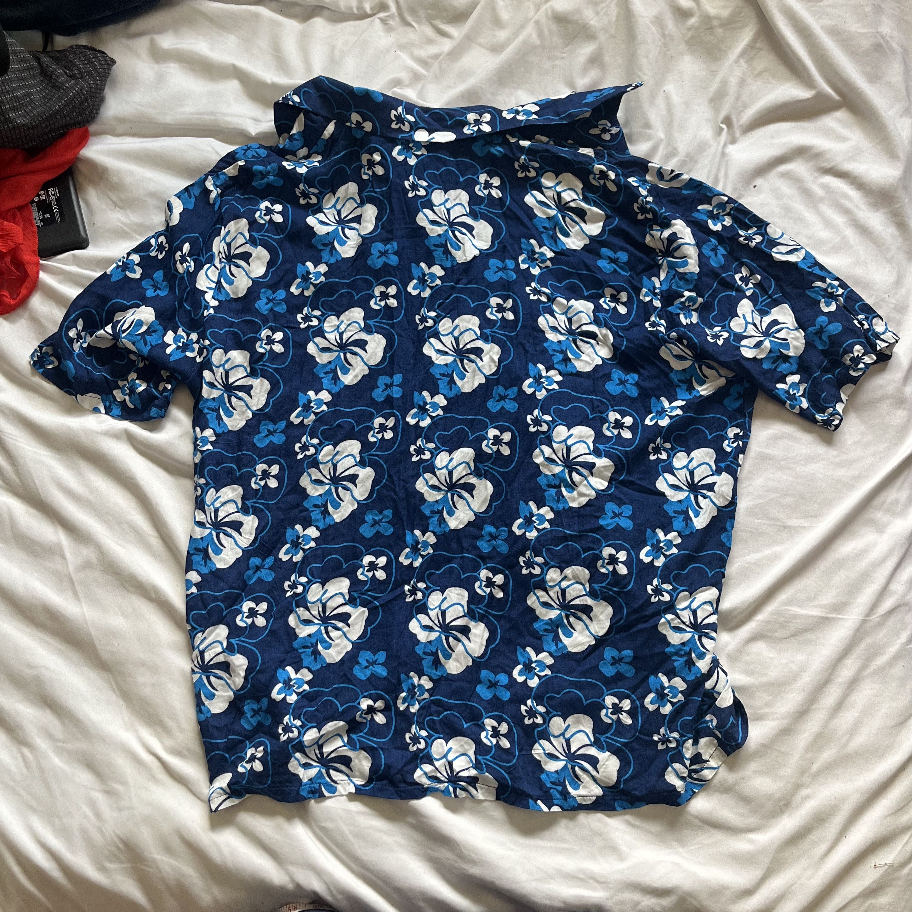 Other Blue and White Hawaiian Shirt Size US XL / EU 56 / 4 - 6 Thumbnail
