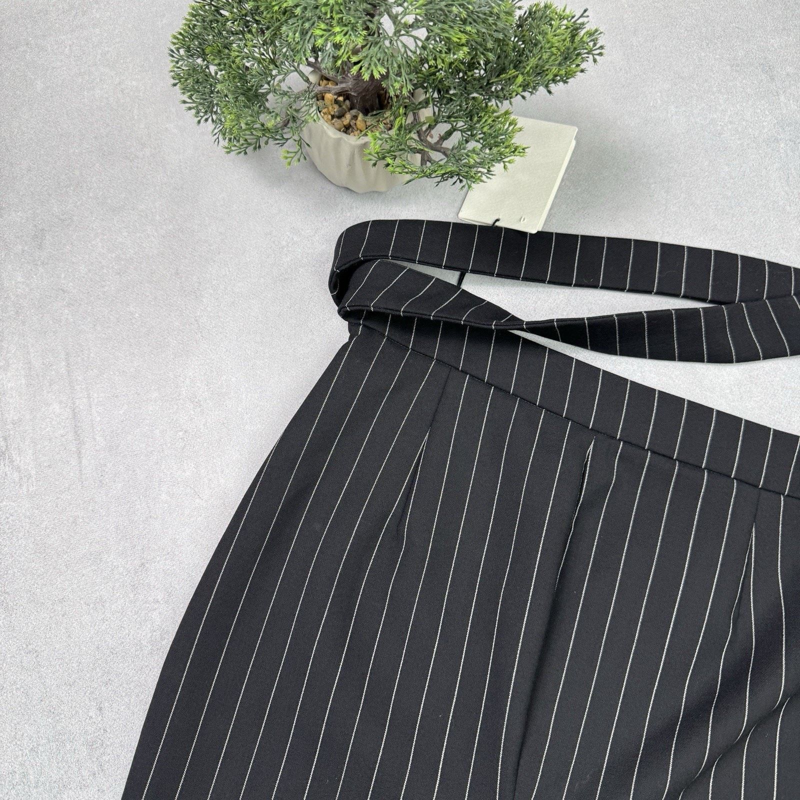 Balenciaga Balenciaga New Midi Striped Skirt Black Size 40 Size 28" / US 6 / IT 42 - 15 Thumbnail