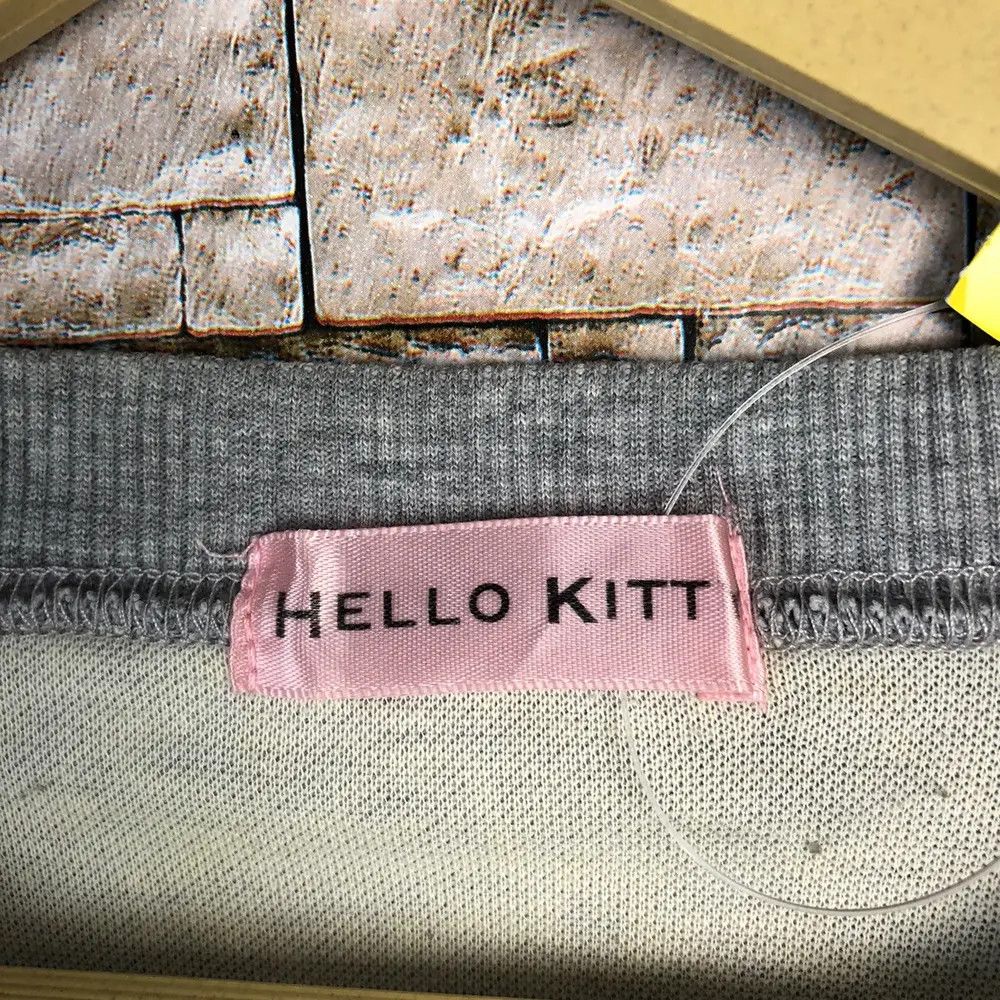 Anime Hello Kitty vintage Grey Sweatshirt #A678 Size M / US 6-8 / IT 42-44 - 12 Thumbnail