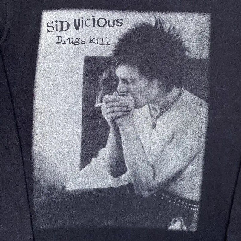 Vintage Vintage Drugs Kill Sid Vicious Sex Pistols Band Tee Size US L / EU 52-54 / 3 - 2 Thumbnail