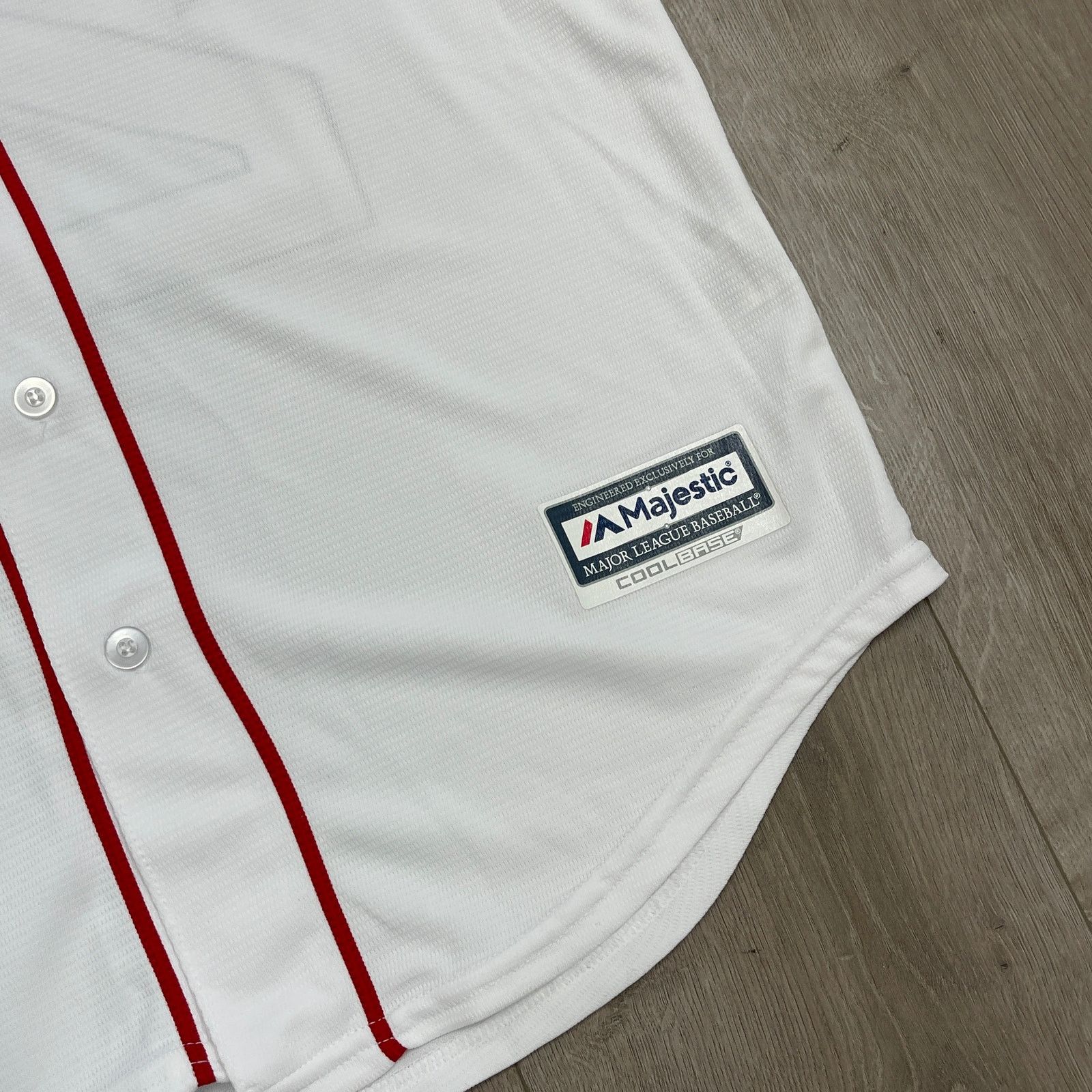 Majestic New J.D. Martinez Boston Red Sox jersey white size Large L Size US L / EU 52-54 / 3 - 3 Thumbnail