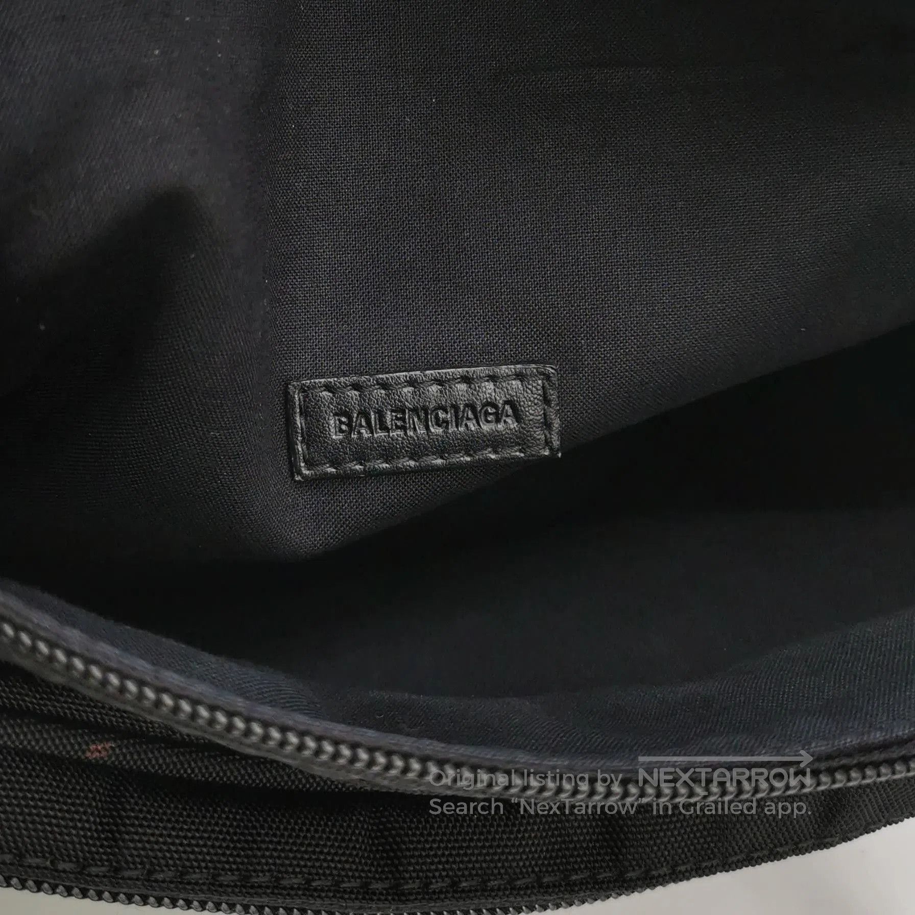 Balenciaga Balenciaga Nylon Logo Zip Fanny Pack. Size ONE SIZE - 8 Thumbnail