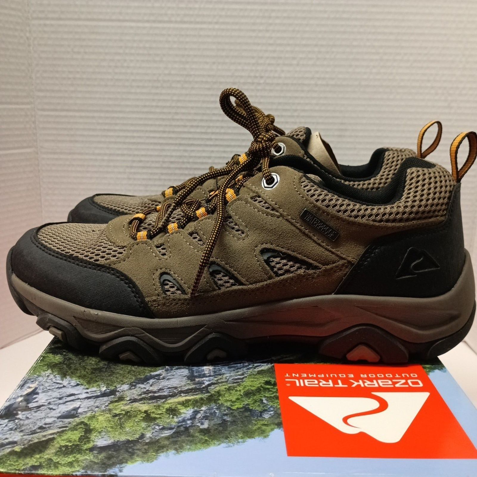 Other Ozark Trail Men Hiking Shoes Sz 10.5 Low Hiker Taupe Leather Size US 10.5 / EU 43-44 - 3 Thumbnail