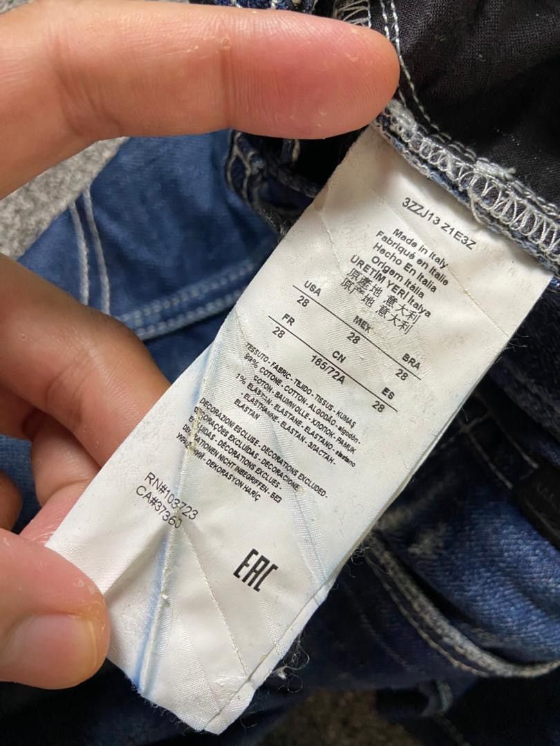 Armani Exchange Armani Exchange Slim Fit Coupe Ajustee Jeans (197) Size US 27 - 8 Thumbnail