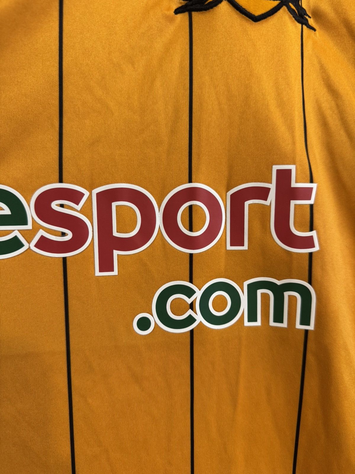 Umbro Hull City 2009-2010 Home Soccer Jersey Football Kit Shirt Size US M / EU 48-50 / 2 - 9 Thumbnail