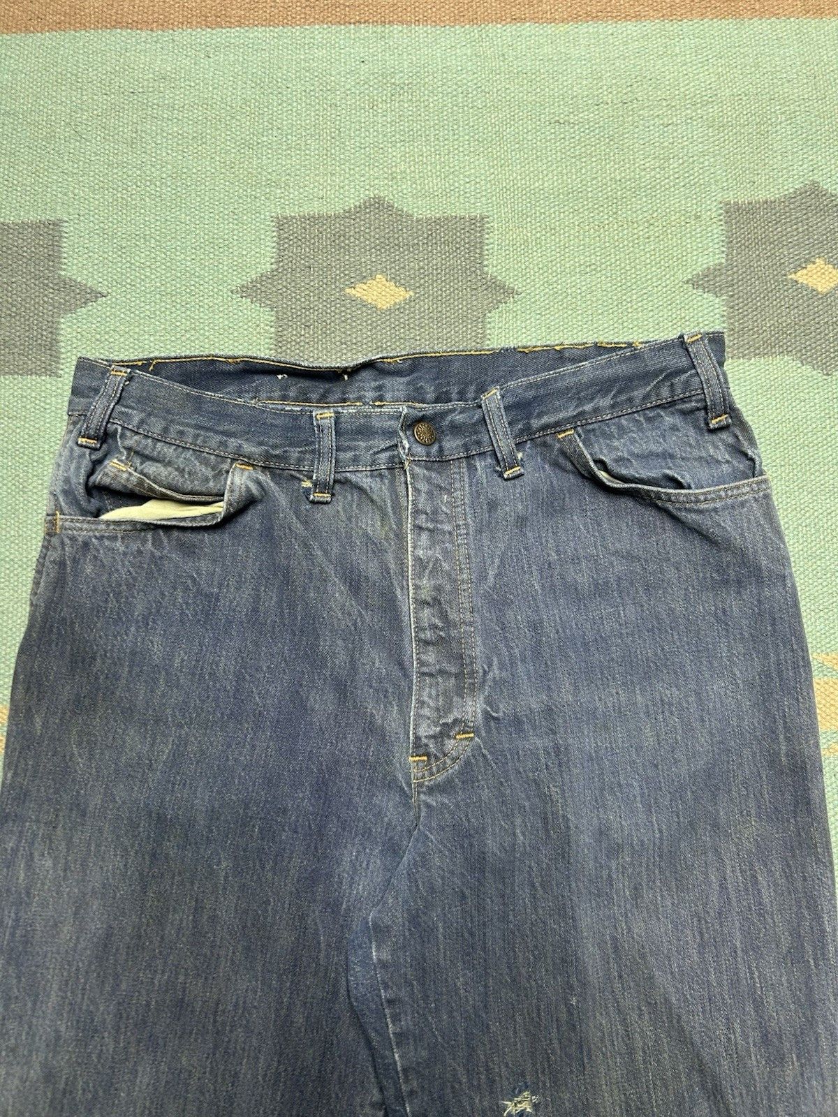 Vintage 70s bell bottom jeans flare leg twist cotton distress 32x31 Size US 32 / EU 48 - 5 Thumbnail