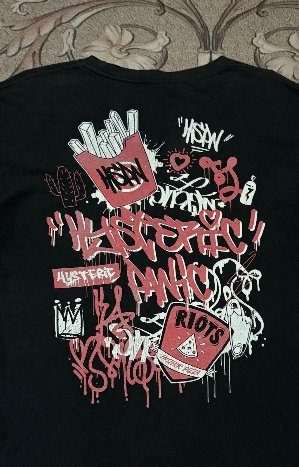 Japanese Brand × Vintage Vintage Japanese Brand HYSTRCPNC Long Sleeve T-Shirt Size US L / EU 52-54 / 3 - 3 Thumbnail