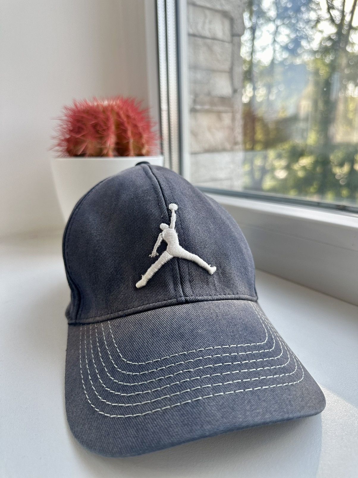 Nike Vintage Nike Jordan Cap Fade Style Size ONE SIZE - 7 Thumbnail