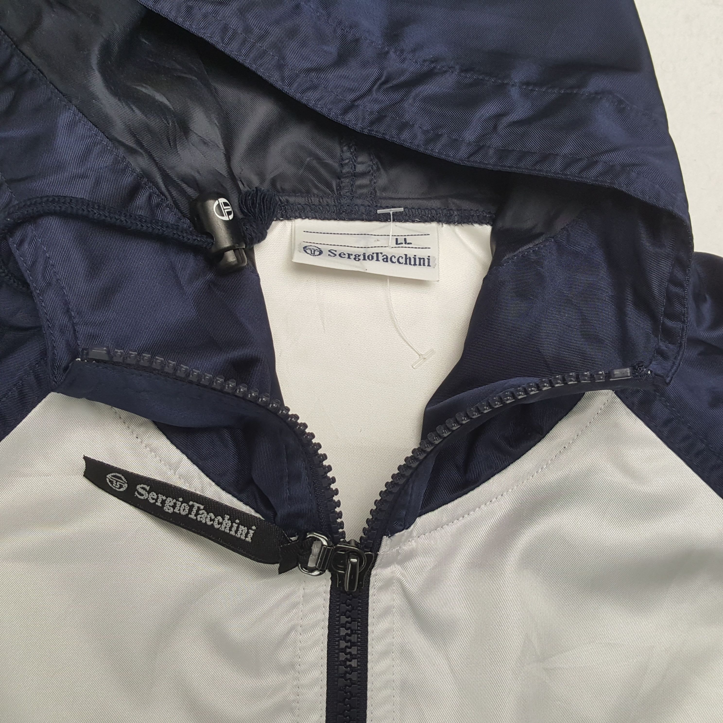 Sergio Tacchini × Vintage Vintage SERGIO TACHINI Sportswear Tennis Windbreaker Jacket Size US XL / EU 56 / 4 - 10 Thumbnail