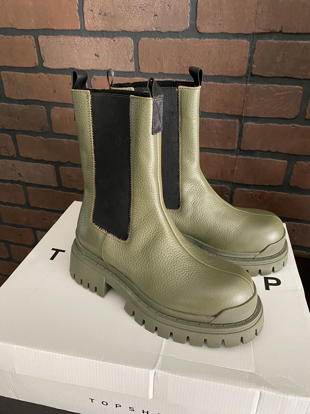 Topshop Chelsea Size US 7 / IT 37 - 1 Thumbnail