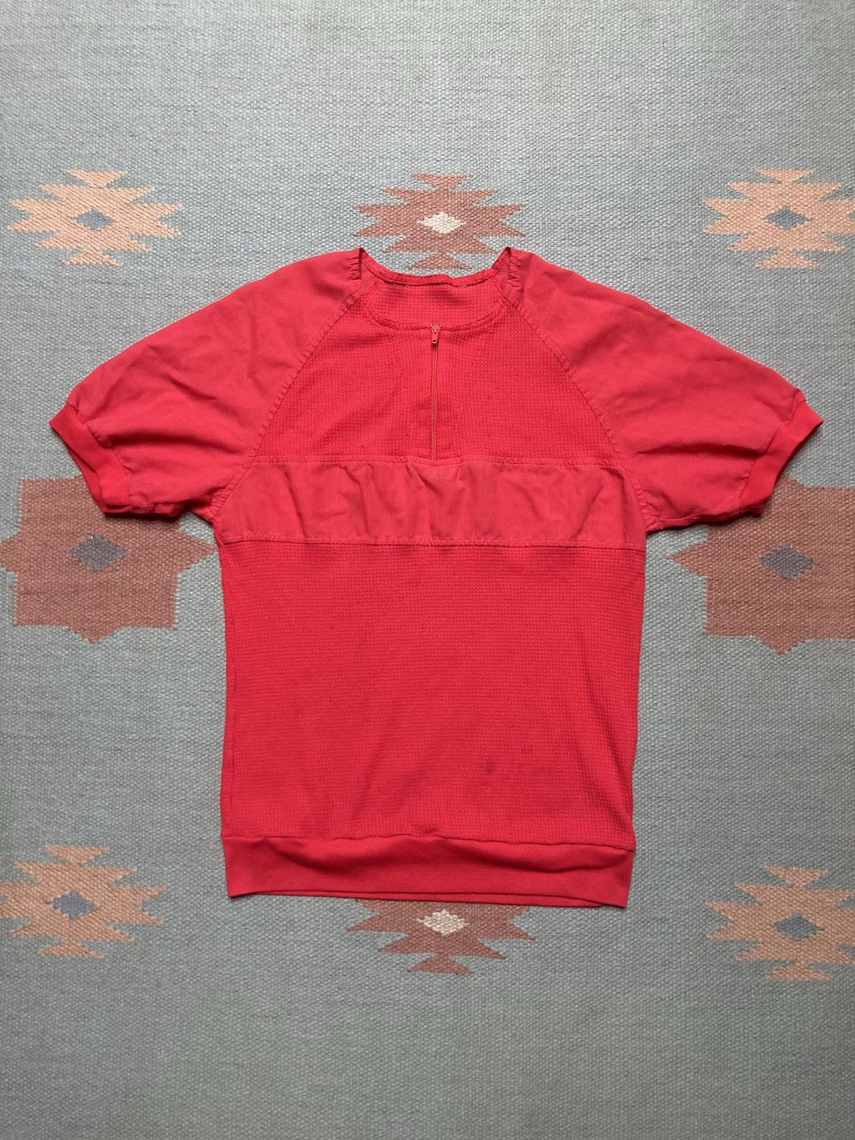 Vintage Vtg 70s t shirt 1/4 zip red waffle knit lightweight small Size US S / EU 44-46 / 1 - 1 Thumbnail