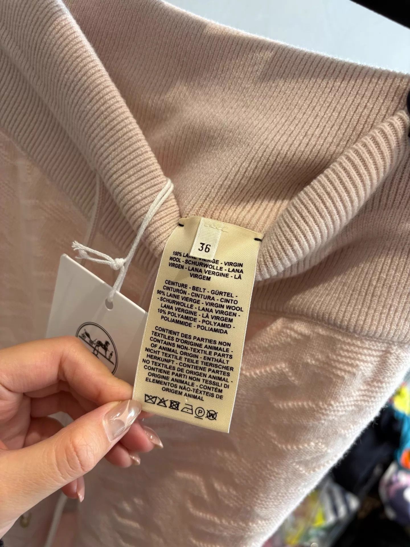 Hermes Hermes Nude Pink Embossed H Wool Knit Sweatpants 36 Size 26" / US 2 / IT 38 - 3 Thumbnail