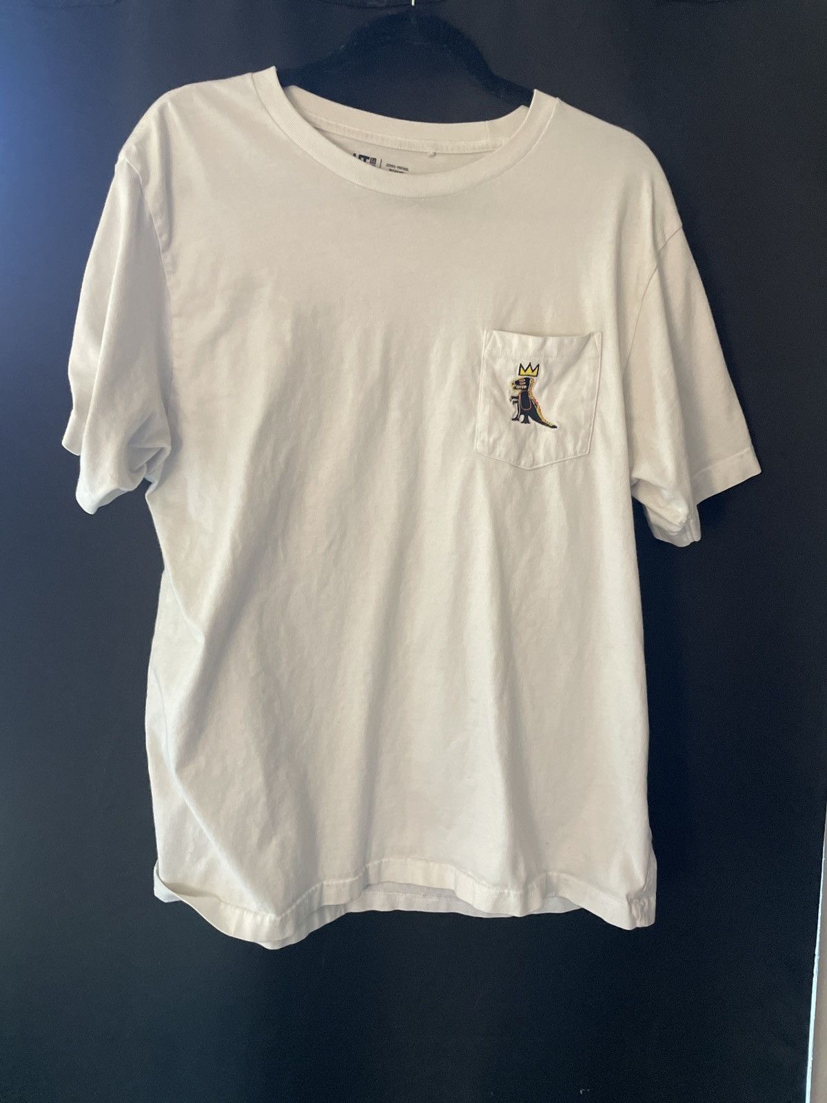 Jean-Michel Basquiat × Uniqlo Uniqlo Dinosaur Size US XL / EU 56 / 4 - 1 Thumbnail