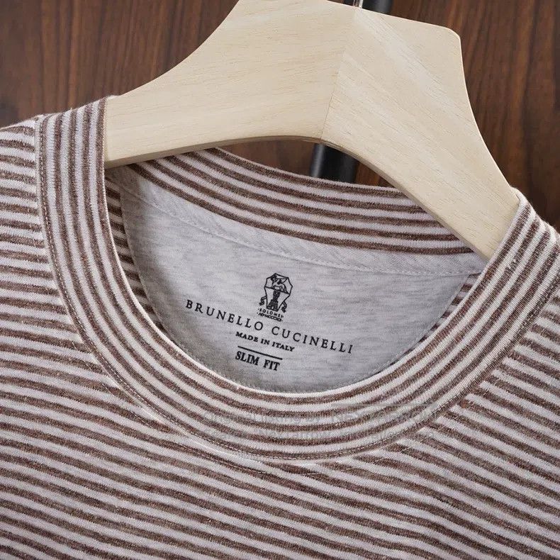 Brunello Cucinelli Brunello Cucinelli Men's Spring/Summer Short Sleeve Size US S / EU 44-46 / 1 - 7 Thumbnail