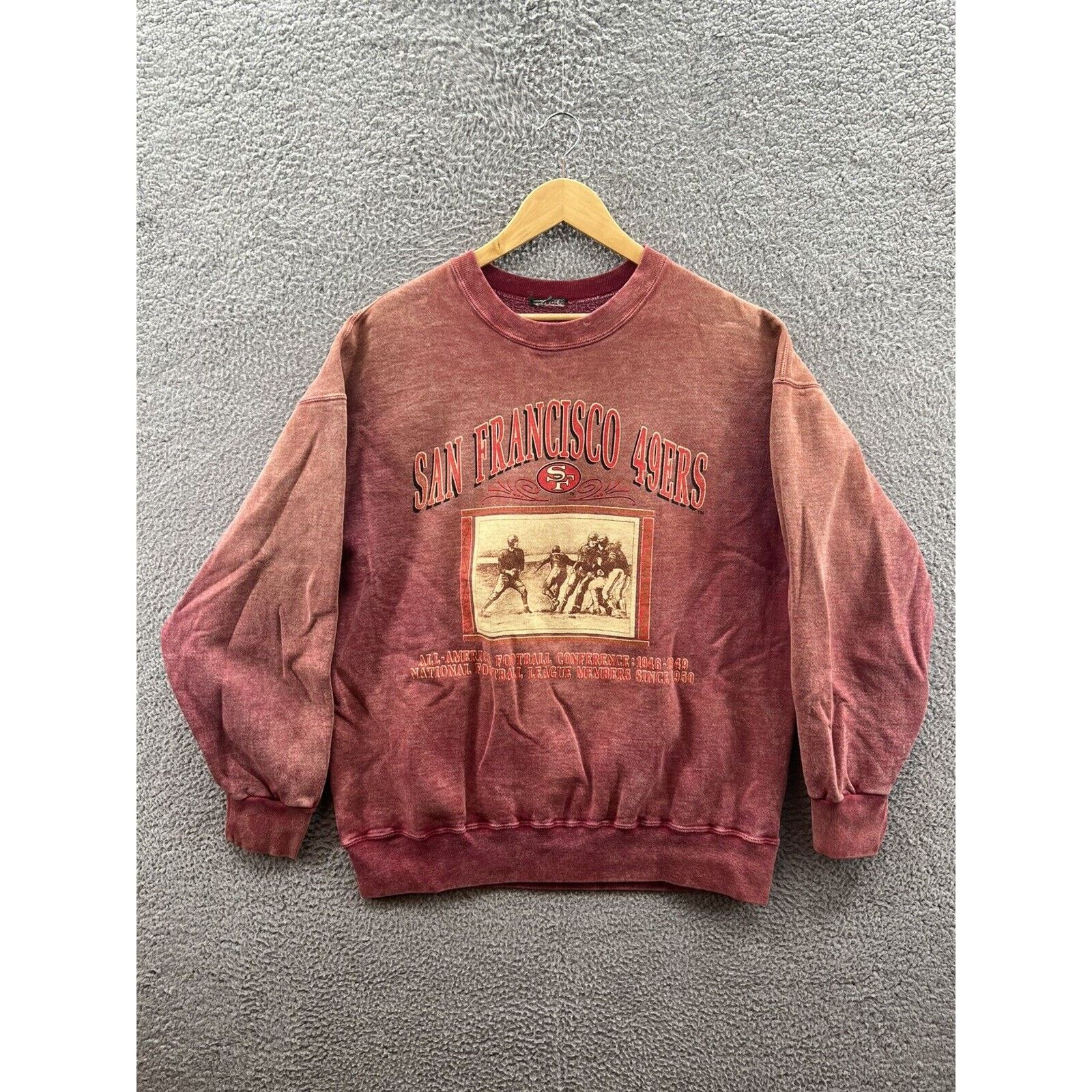 Nutmeg San Francisco 49ers Red Graphic Photo Sweatshirt