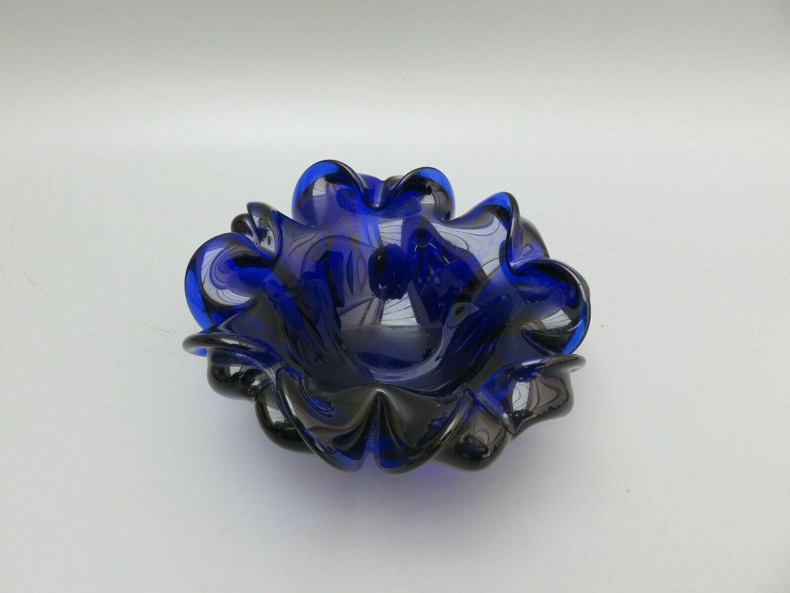 The Unbranded Brand Antique Rare Heavy Cobalt Blue Bowl 3" Size ONE SIZE - 3 Thumbnail