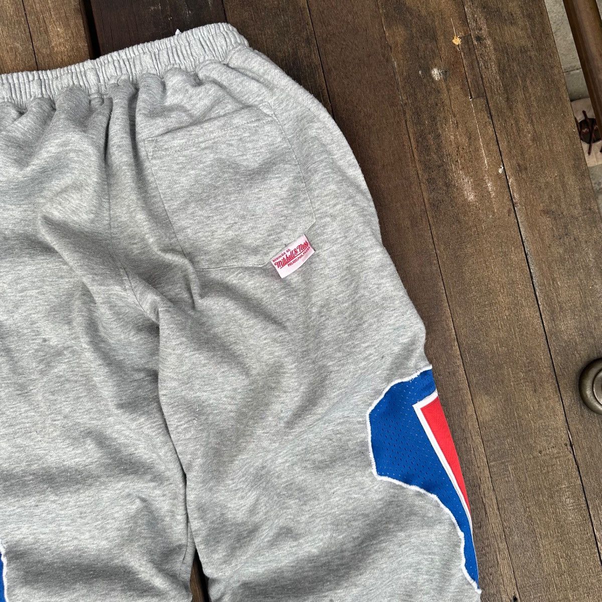 Other 2000s Detroit Pistons Billups Rework Sweatpants Size US 34 / EU 50 - 6 Thumbnail