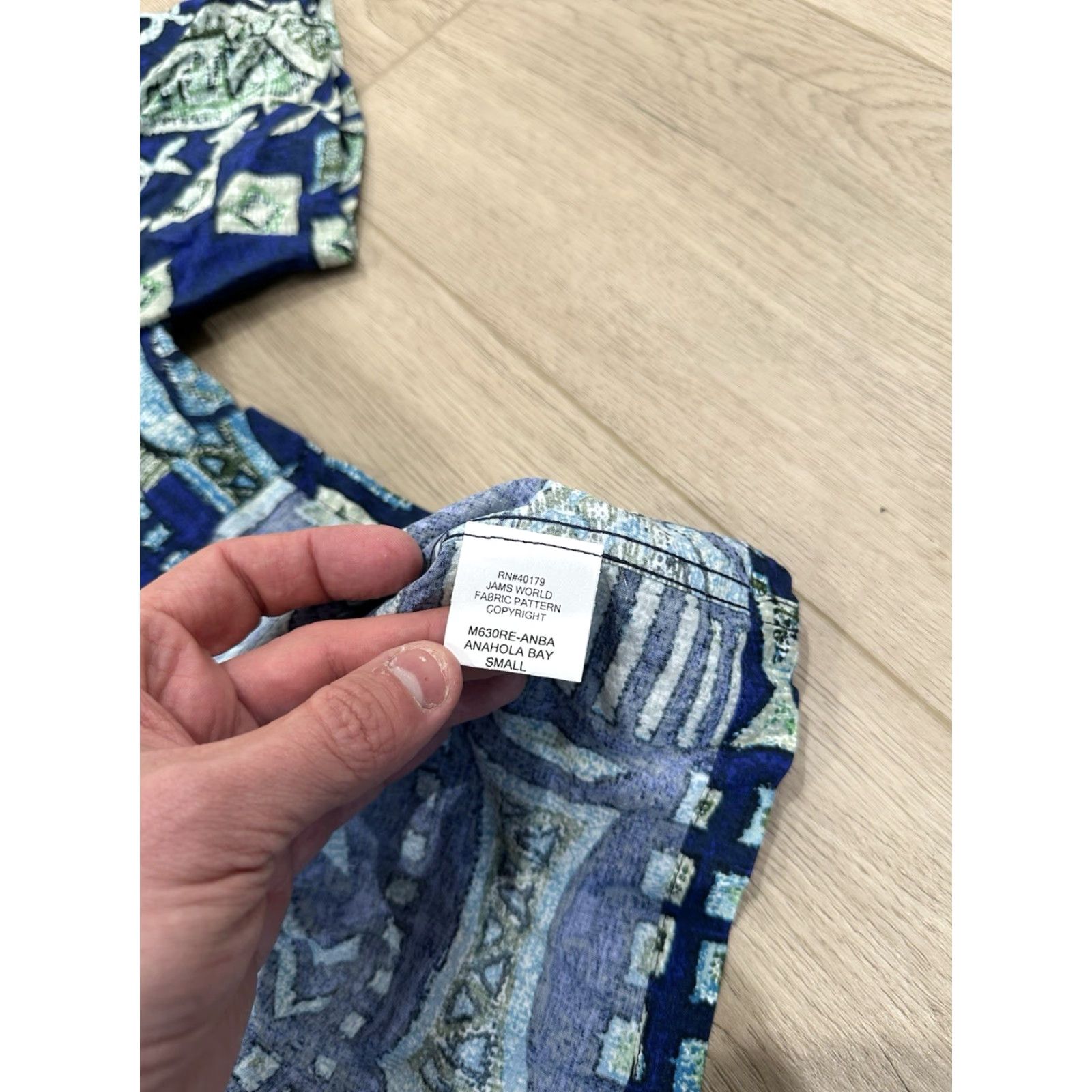Jams World VINTAGE Jams World Men’s Anahola Bay Shirt Size Small Size US S / EU 44-46 / 1 - 5 Thumbnail