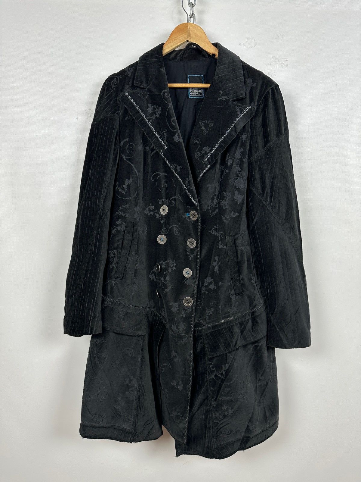 Marithe + Francois Girbaud Marithe Francois Girbaud Jacquard Double Breasted Coat Size L / US 10 / IT 46 - 1 Thumbnail