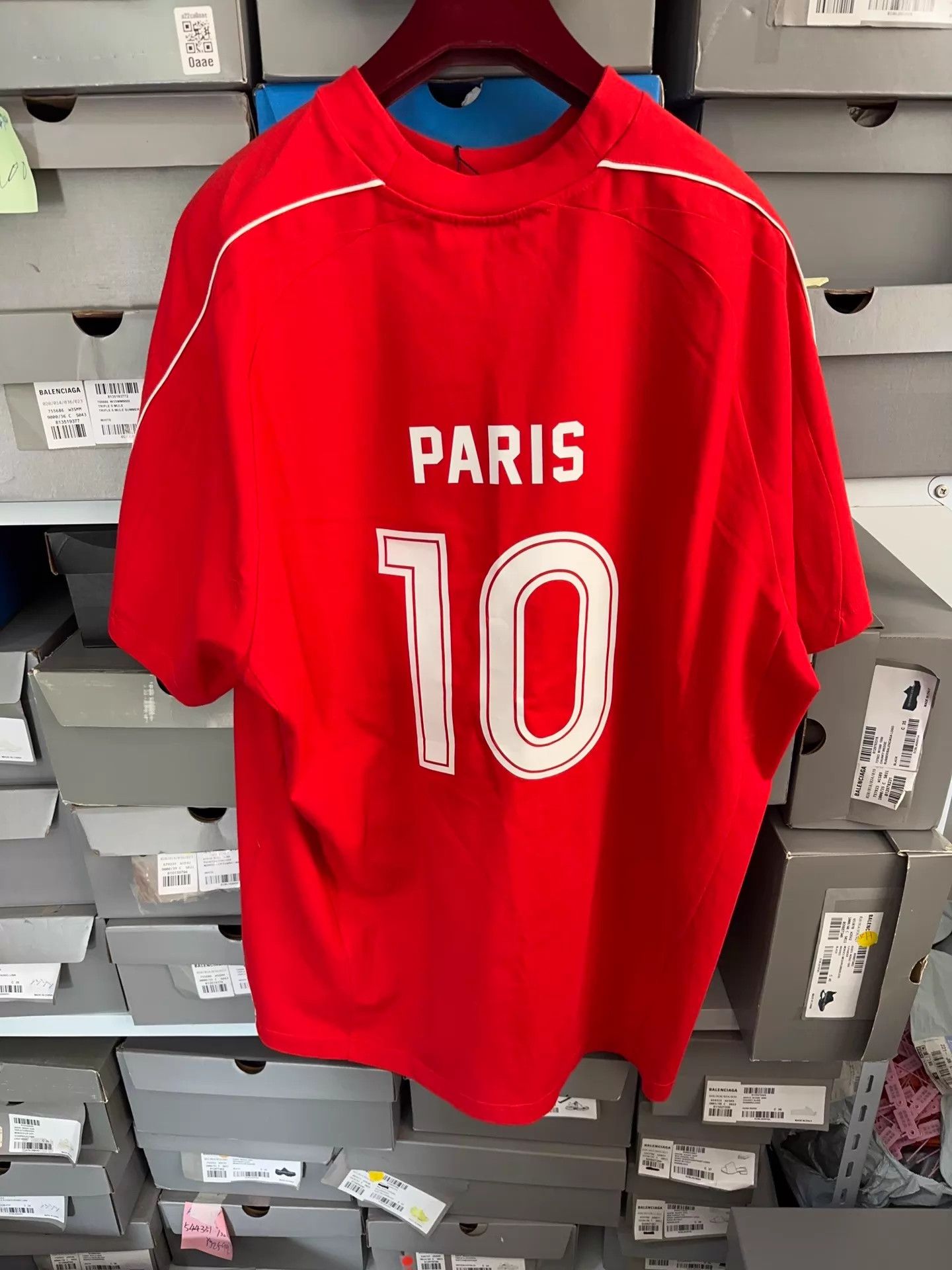 Balenciaga Balenciaga x Man Utd red short-sleeve unisex jersey Size L / US 10 / IT 46 - 4 Thumbnail