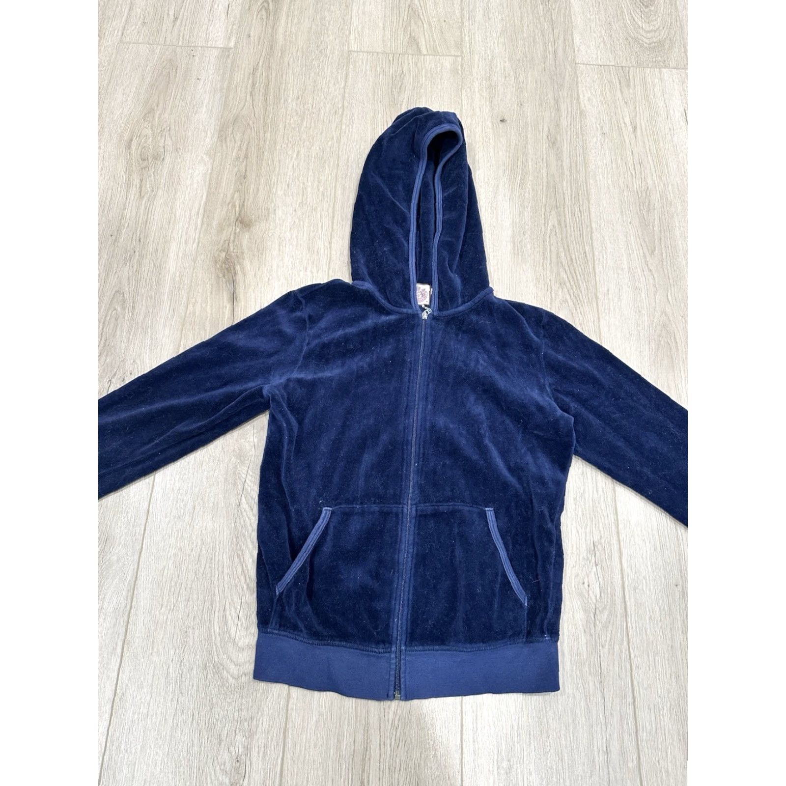 Juicy Couture VINTAGE Juicy Couture Prep School Navy Velour Zip Up Jacket Women’s Medium Size M / US 6-8 / IT 42-44 - 7 Thumbnail