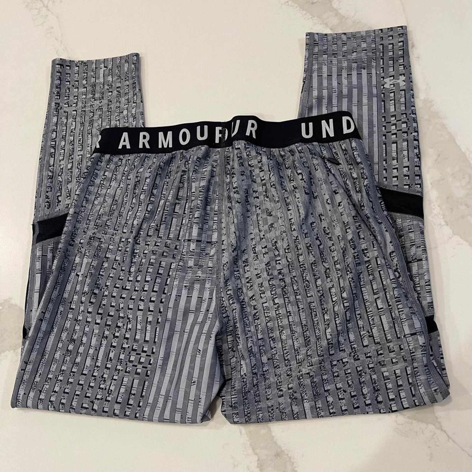 Under Armour Under Armour UA Cool Switch Crop Leggings Gray Womens Medium Size 30" / US 8 / IT 44 - 4 Thumbnail