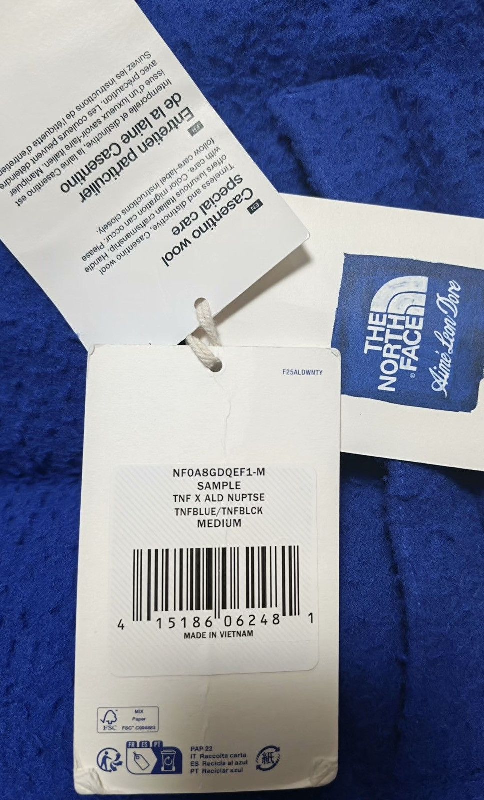 Aime Leon Dore Ald x tnf nuptse M Size US M / EU 48-50 / 2 - 16 Thumbnail