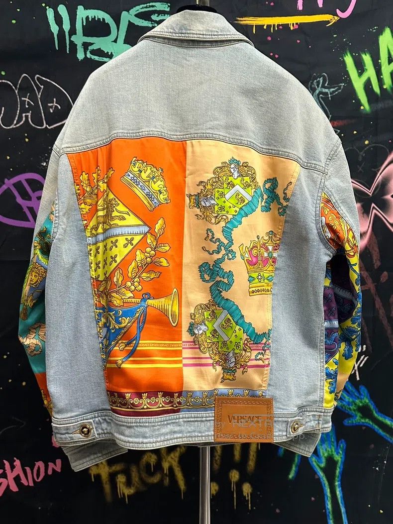 Versace Versace Denim jacket Size US M / EU 48-50 / 2 - 2 Thumbnail